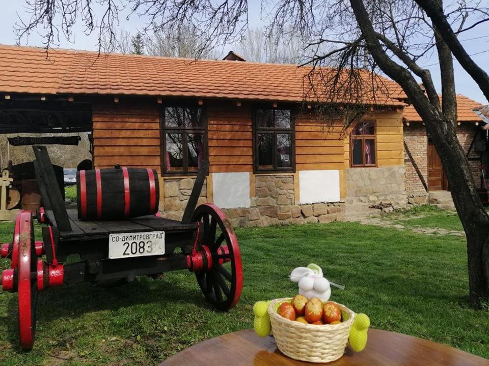 Villa Etno Kuca Nikolov à Dimitrovgrad Extérieur photo